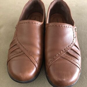 Brown Rockport loafers size 8